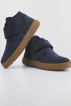 J THELEVEN C- SUEDE